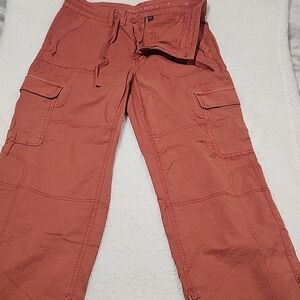 American Eagle Outfitters womens Rust Cargo convertible Pants 8 long